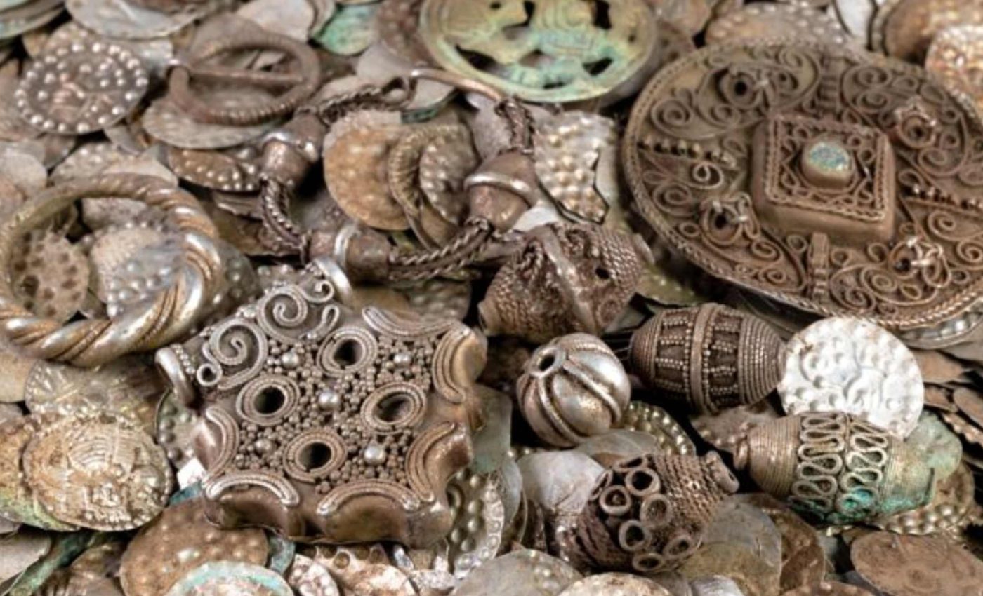 Fisherman looking for worms finds a treasure trove of 20,000 silver coins instead