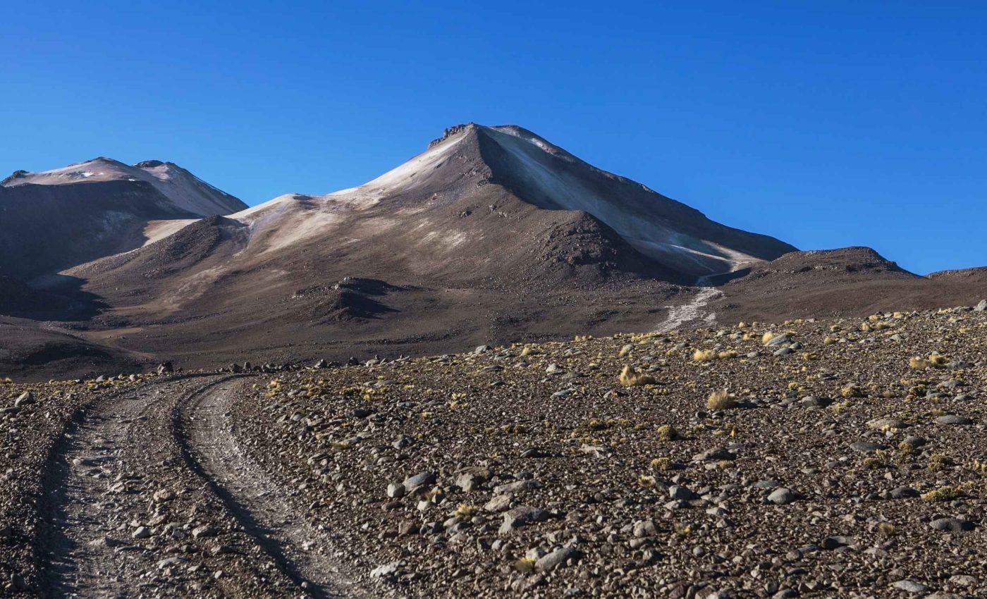 Dormant volcano now behaves like a 'zombie' that wants to erupt after 250,000 years