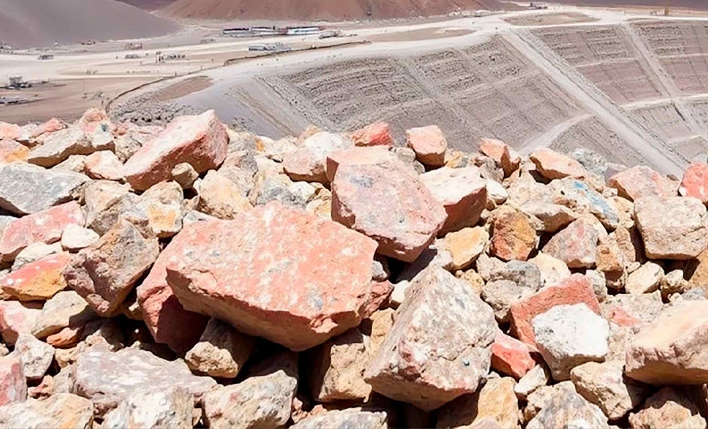 China discovers a 'mega deposit' of 490 million tons of lithium ore