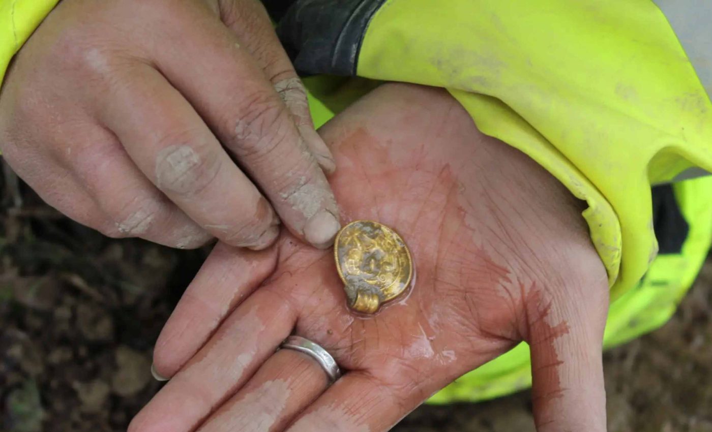 Seven gold amulets discovered, depicting gods, monsters, and mythical horses